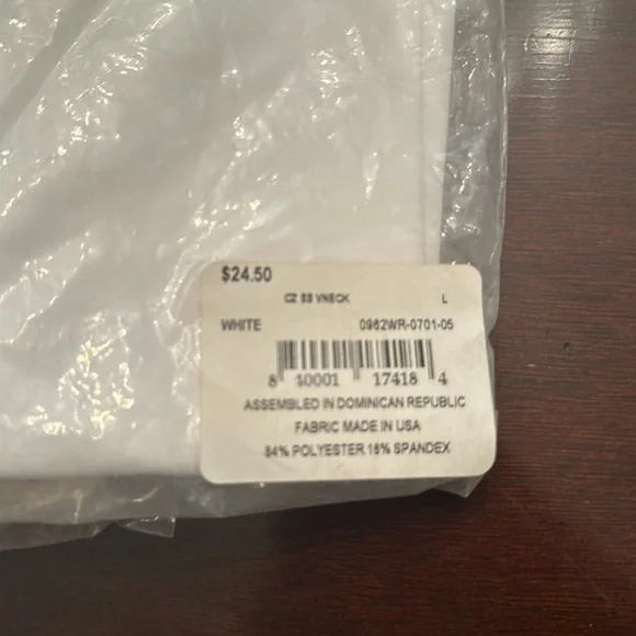 Tommie Copper Women’s CZ short sleeve V Neck t shirt white - Picture 2 of 6